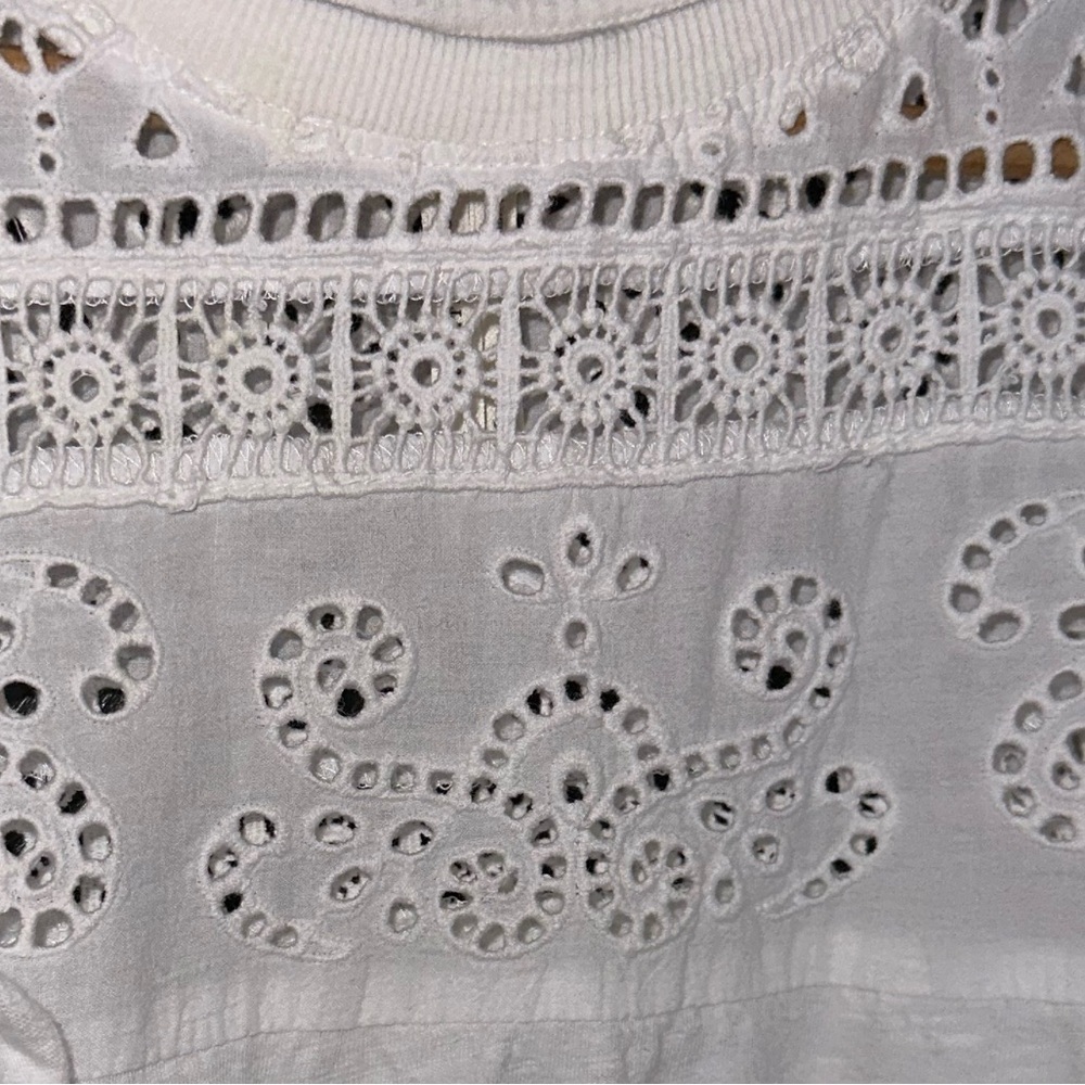 By Anthropologie Sustainable Embroidered Eyelet Lace Boho White Feminine Tank - Picture 7 of 11